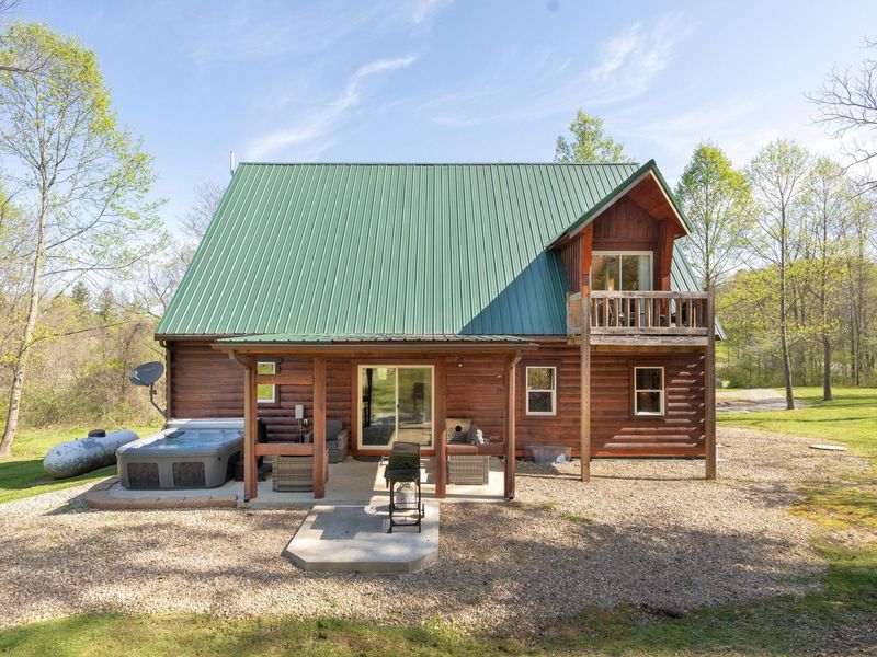 36933 Maysville Greendale Road, Logan, OH 43138 Photo 7