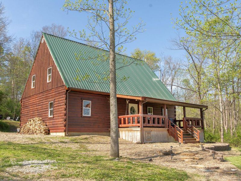 36933 Maysville Greendale Road, Logan, OH 43138 Photo 8