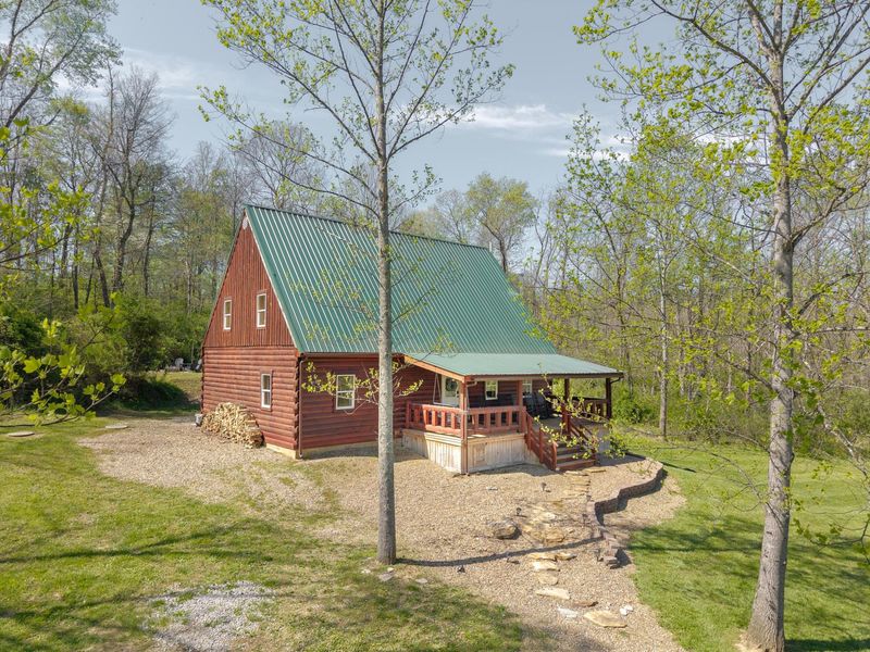 36933 Maysville Greendale Road, Logan, OH 43138 Photo 9