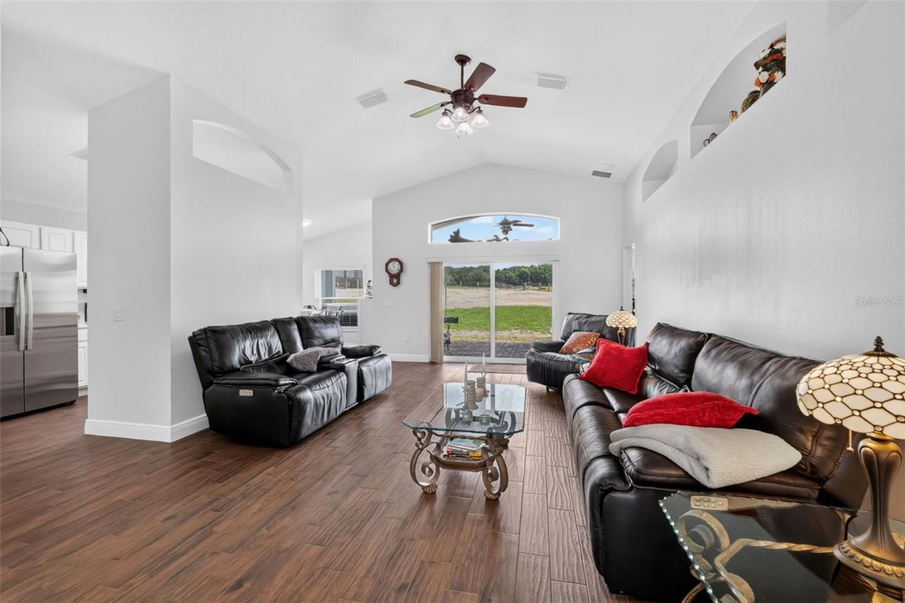 14125 SE 175th Street, Weirsdale, FL 32195 Photo