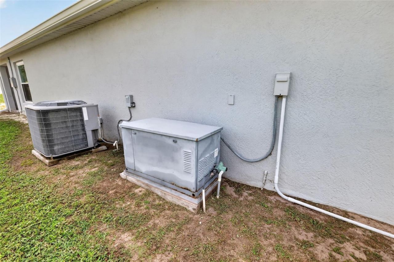 14125 SE 175th Street, Weirsdale, FL 32195 Photo