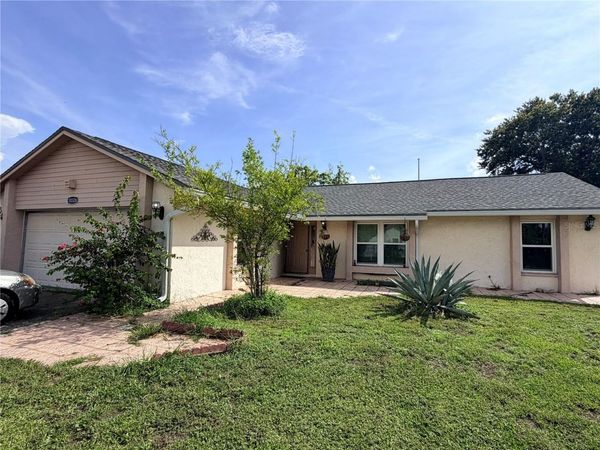 10326 OUT ISLAND DRIVE, TAMPA, FL 33615