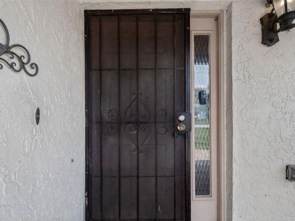 10326 OUT ISLAND DRIVE , TAMPA, FL 33615