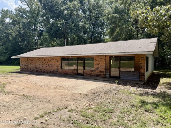 1125 Clinton-tinnin Road, Clinton, MS 39056