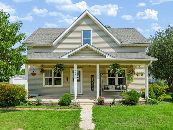 315 S Main Street , Advance, IN 46102