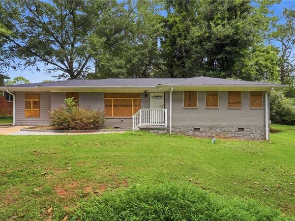 3456 Glensford Drive , Decatur, GA 30032