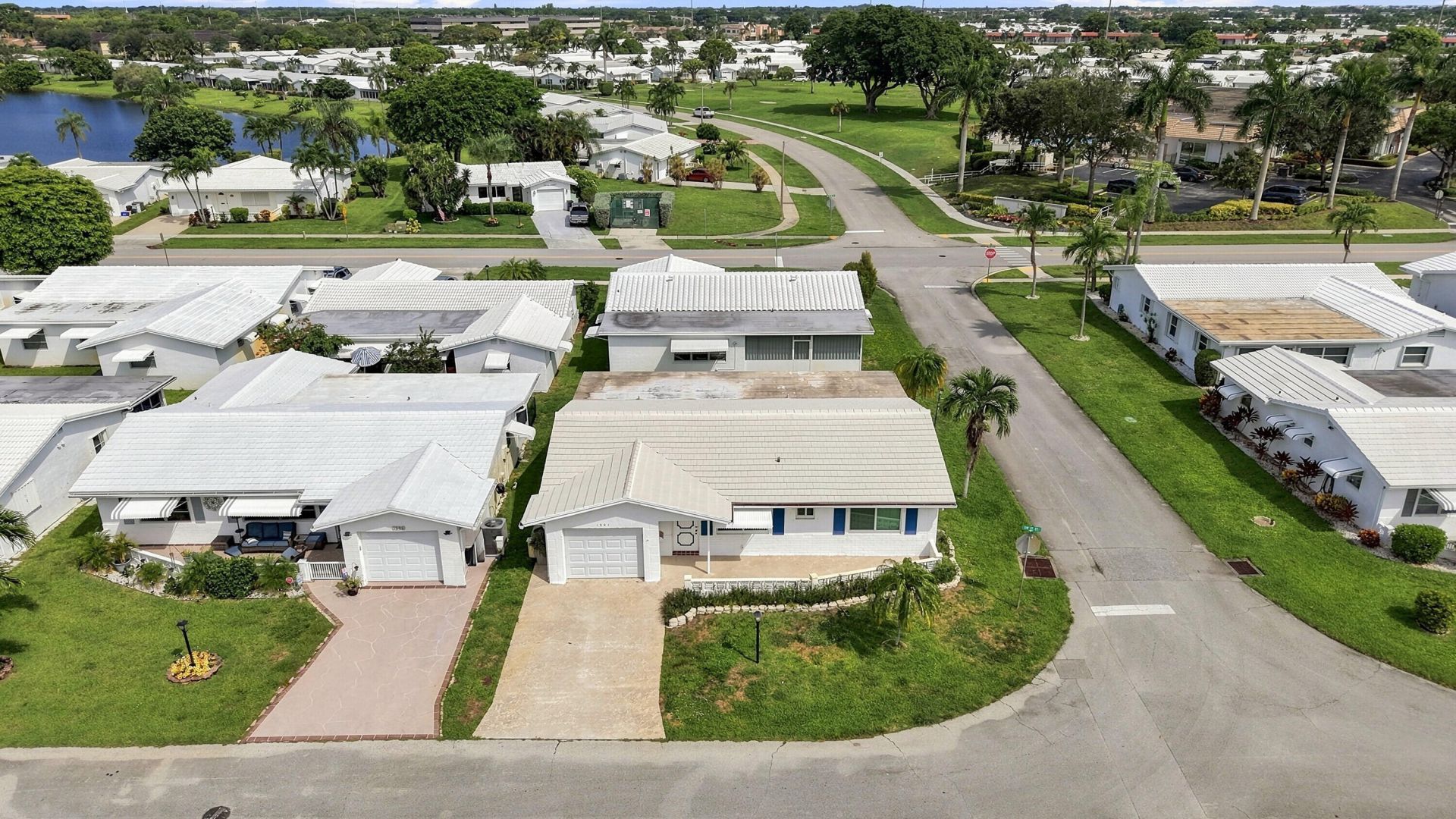 1901 SW 17th Street, Boynton Beach, FL 33426 Photo