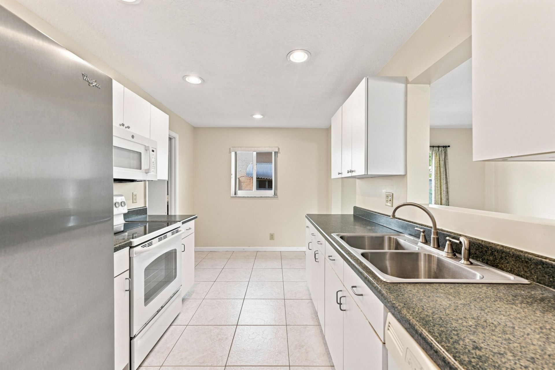 1901 SW 17th Street, Boynton Beach, FL 33426 Photo