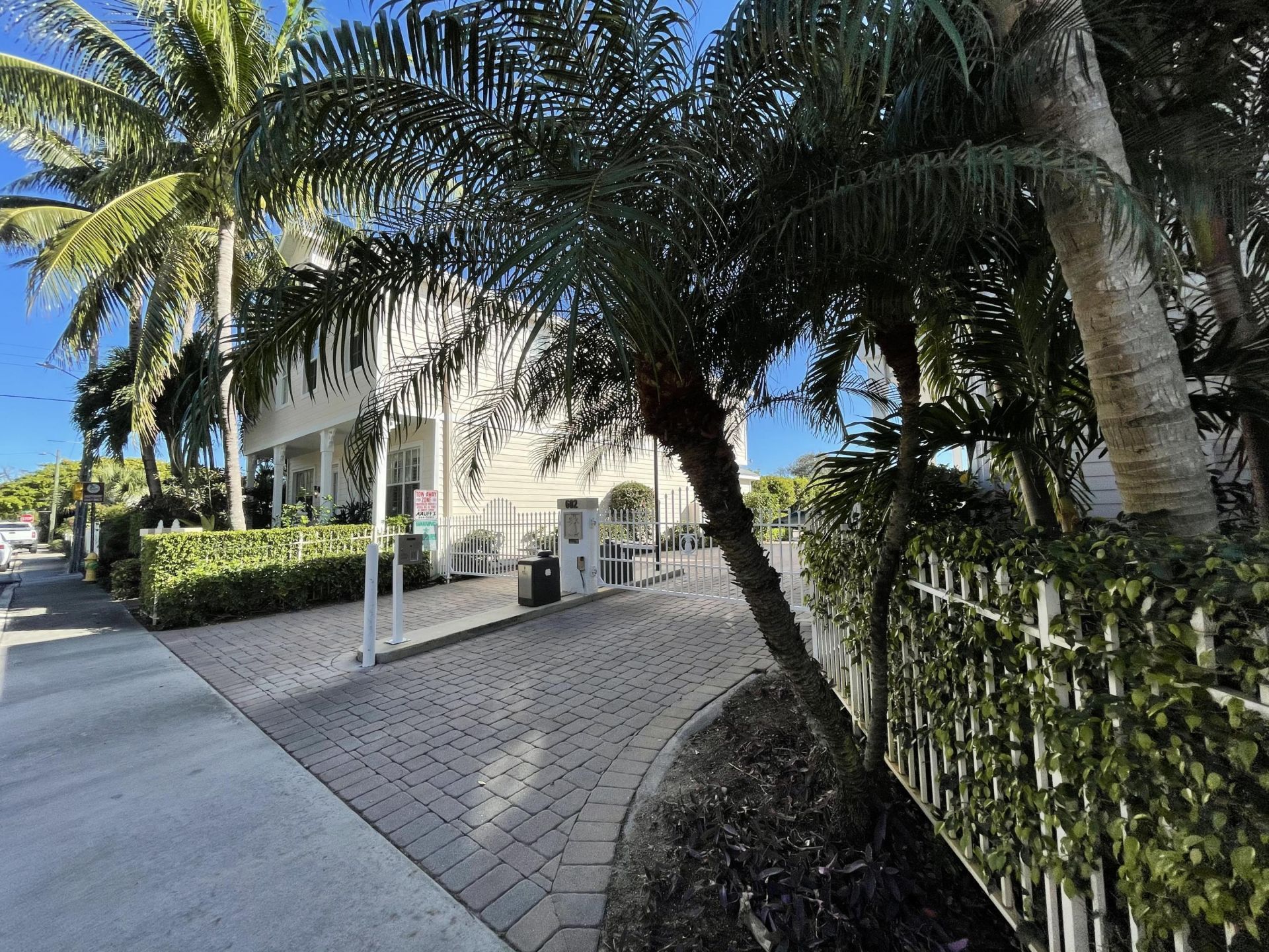 602 S Federal Highway, Unit 5, Lake Worth Beach, FL 33460 Photo