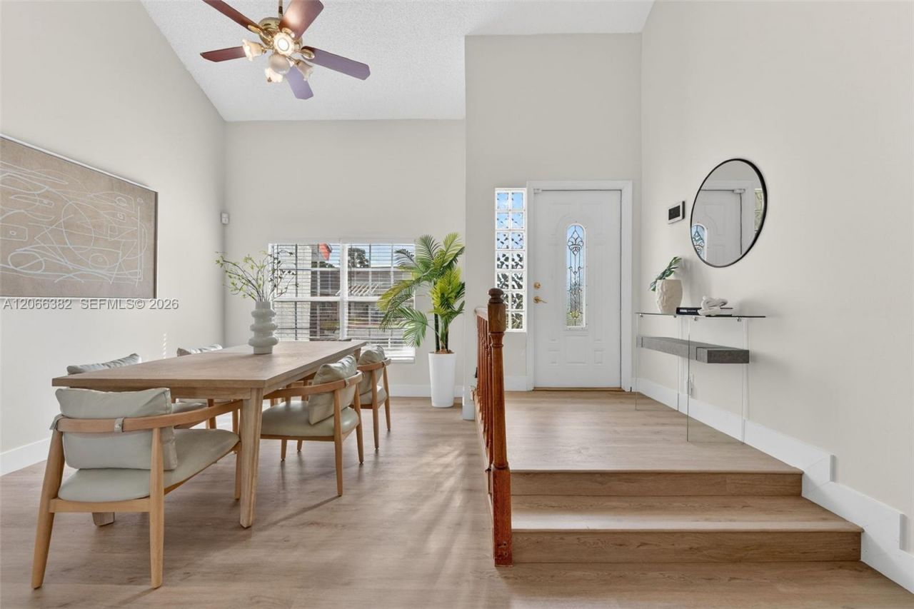 2710 Azalea Ave, Miramar, FL 33025 Photo
