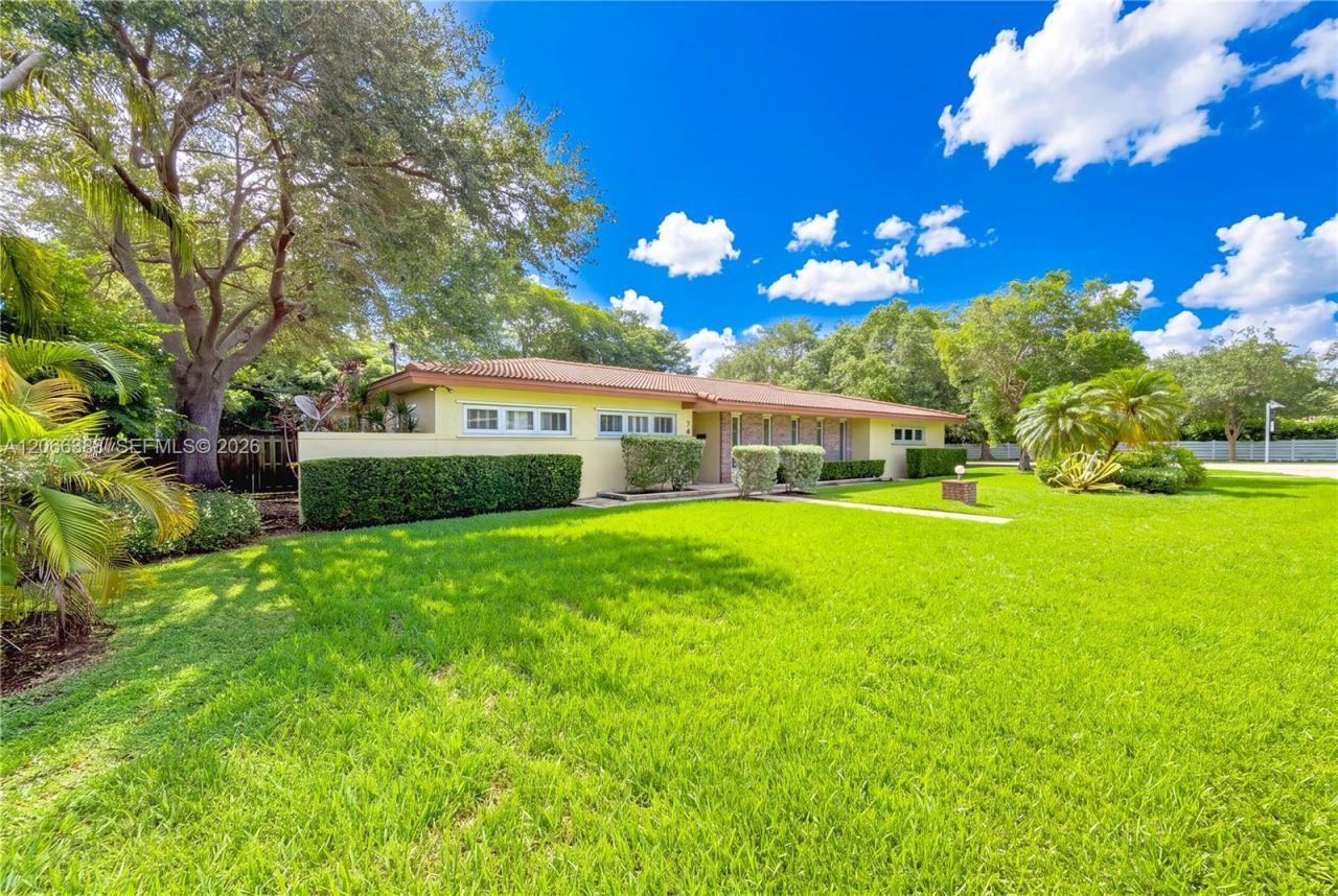 14311 SW 74th Ct , Palmetto Bay, FL 33158 Photo