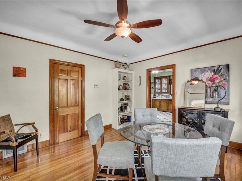 852 Starkweather, Cleveland, OH 44113 Photo 7
