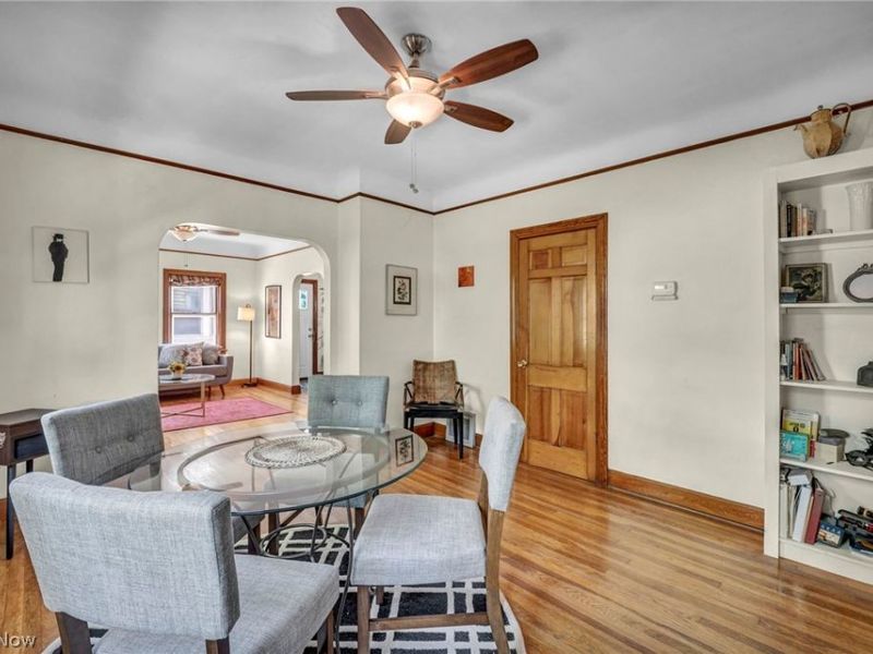 852 Starkweather, Cleveland, OH 44113 Photo 9
