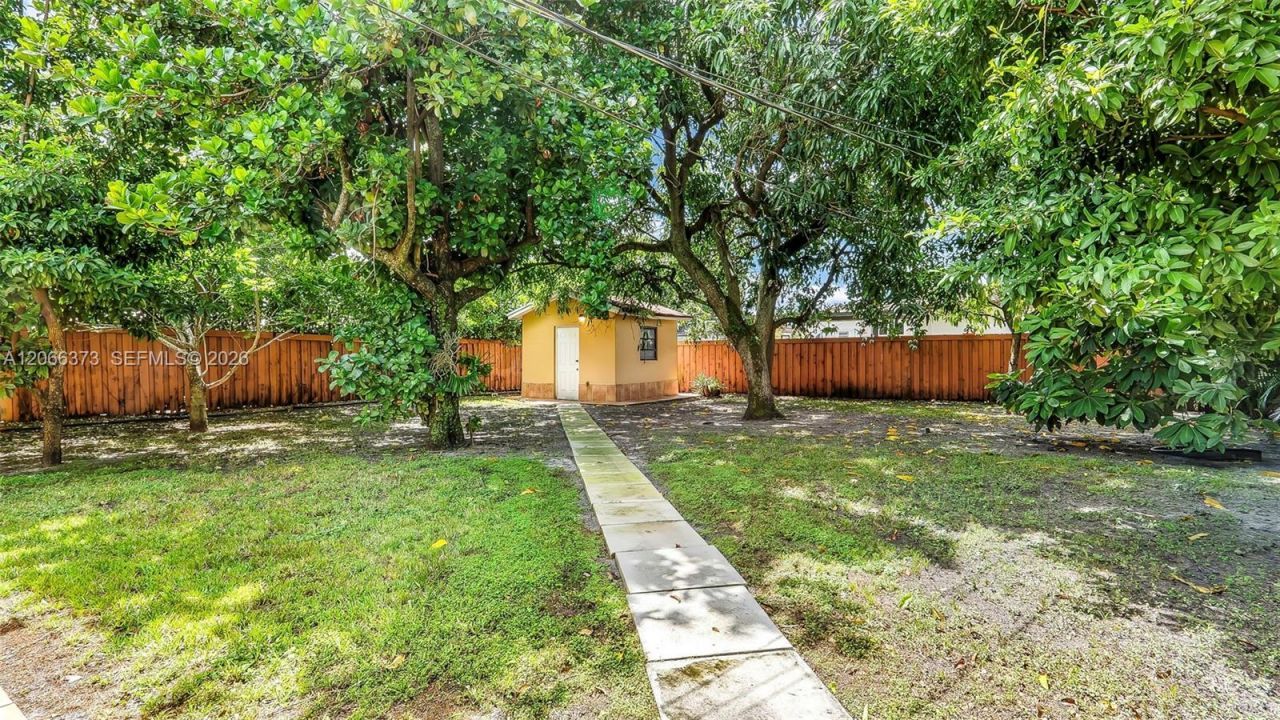 154 W 59th St, Hialeah, FL 33012 Photo