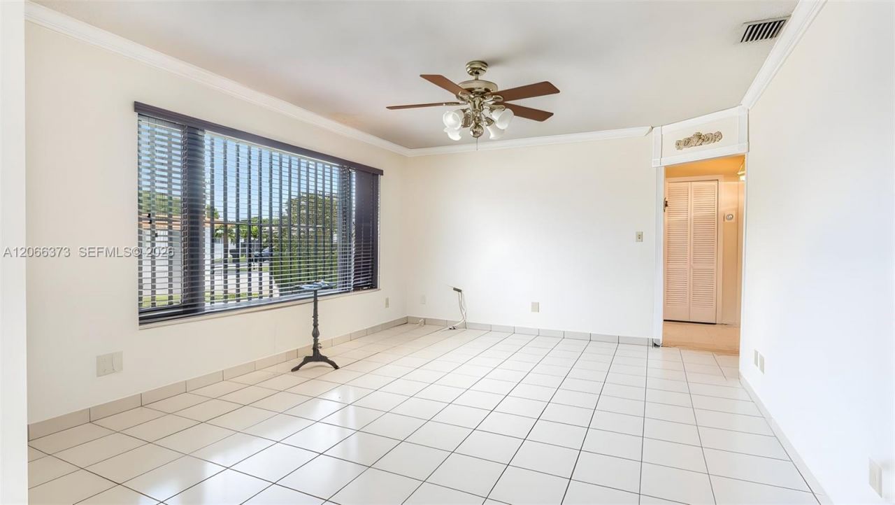 154 W 59th St, Hialeah, FL 33012 Photo