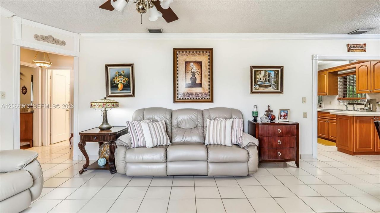 154 W 59th St, Hialeah, FL 33012 Photo