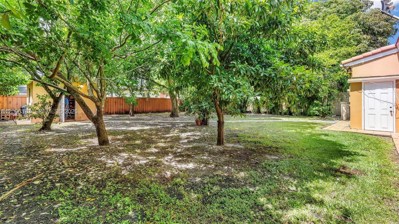 154 W 59th St, Hialeah, FL 33012 Photo