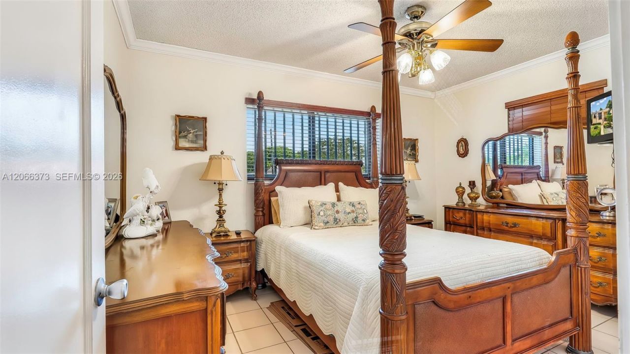 154 W 59th St, Hialeah, FL 33012 Photo