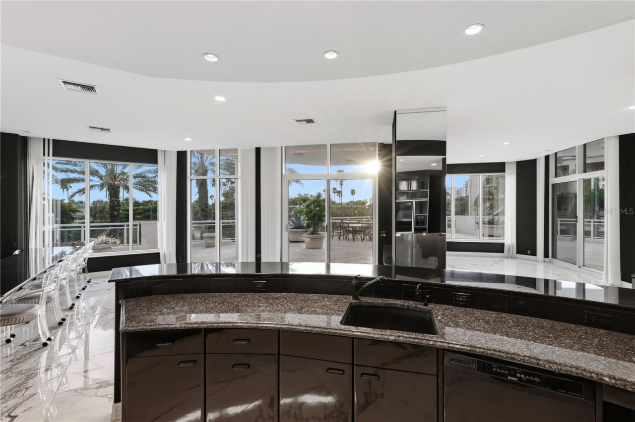 340 S Palm Avenue, Unit PL1, Sarasota, FL 34236 Photo