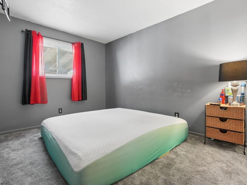 3841 Frazier Road W, Columbus, OH 43207 Photo 10