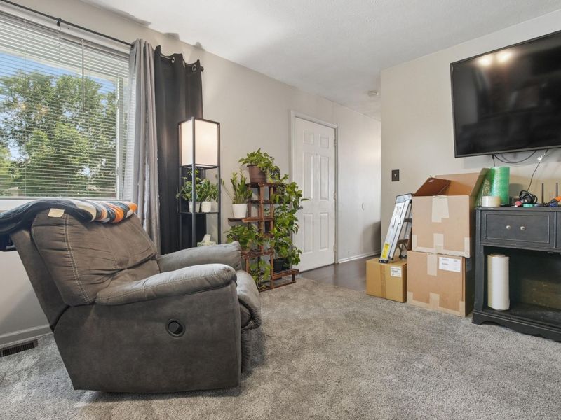 3841 Frazier Road W, Columbus, OH 43207 Photo 5