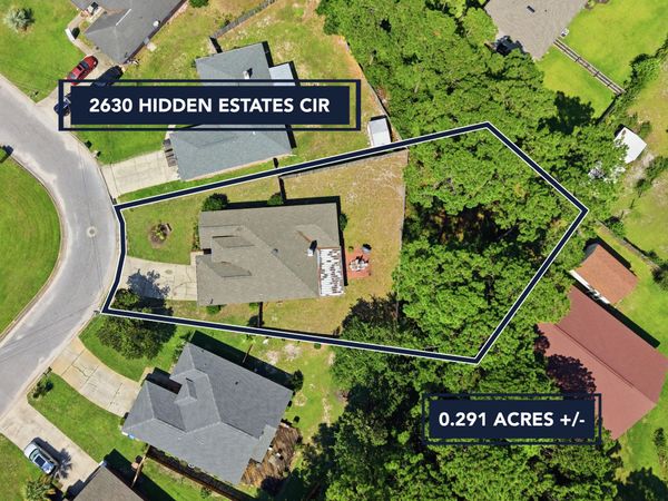 2630 Hidden Estates Circle, Navarre, FL 32566