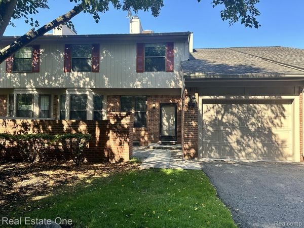 7219 Danbrooke Court , West Bloomfield Township, Mi 48322