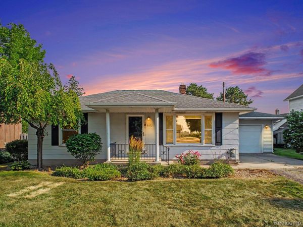 9572 Saginaw Street , Reese Village, Mi 48757