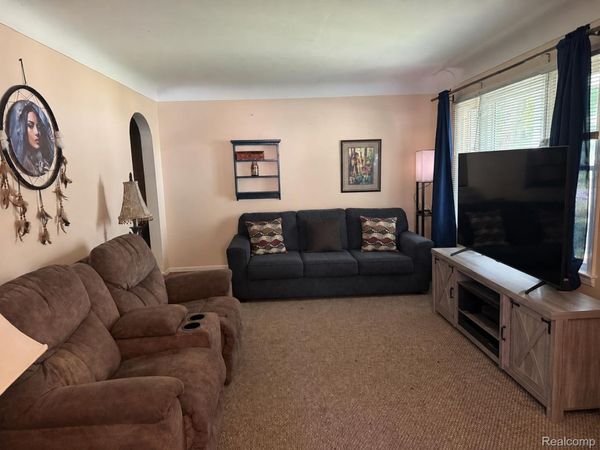 574 Wilson Avenue, Mt Morris, Mi 48458