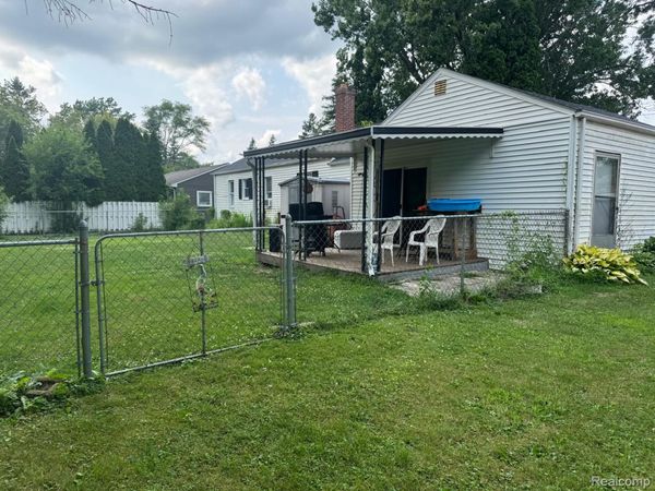 574 Wilson Avenue, Mt Morris, Mi 48458