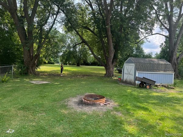 574 Wilson Avenue, Mt Morris, Mi 48458