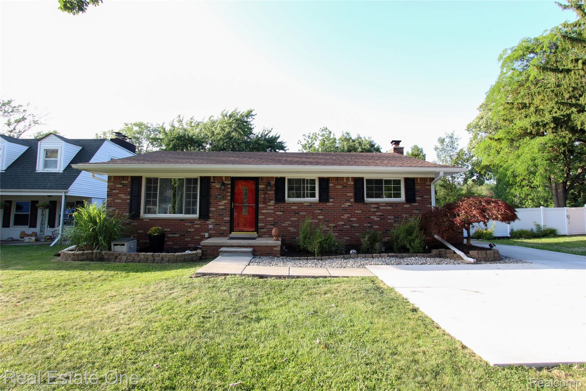 9162 Whitall Lane, Grosse Ile Township, Mi 48138 Main Photo