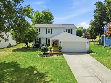 3585 Loon Lake Road, Wixom, Mi 48393
