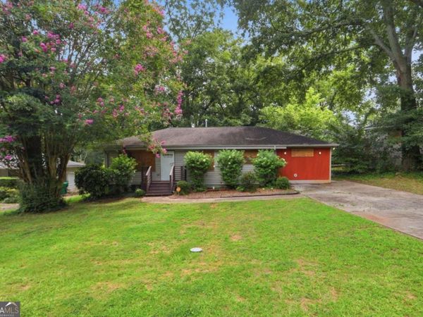 1996 Meadow Lane, Decatur, GA 30032