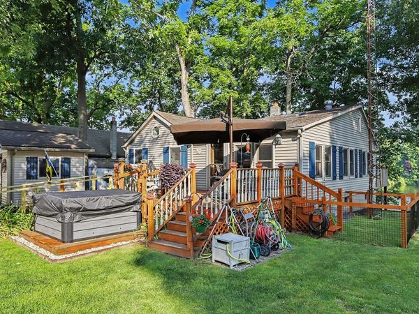 58650 River Heights Drive, Three Rivers, MI 49093