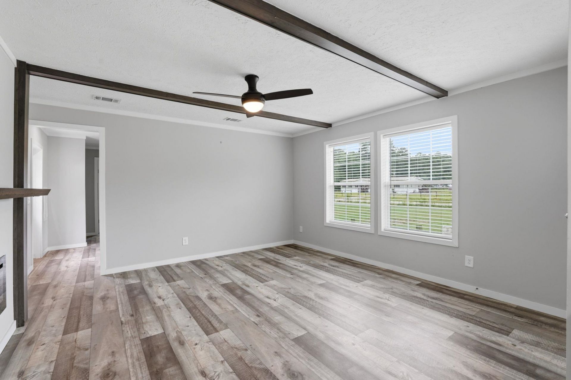 5217 Hwy 712 Photo 11