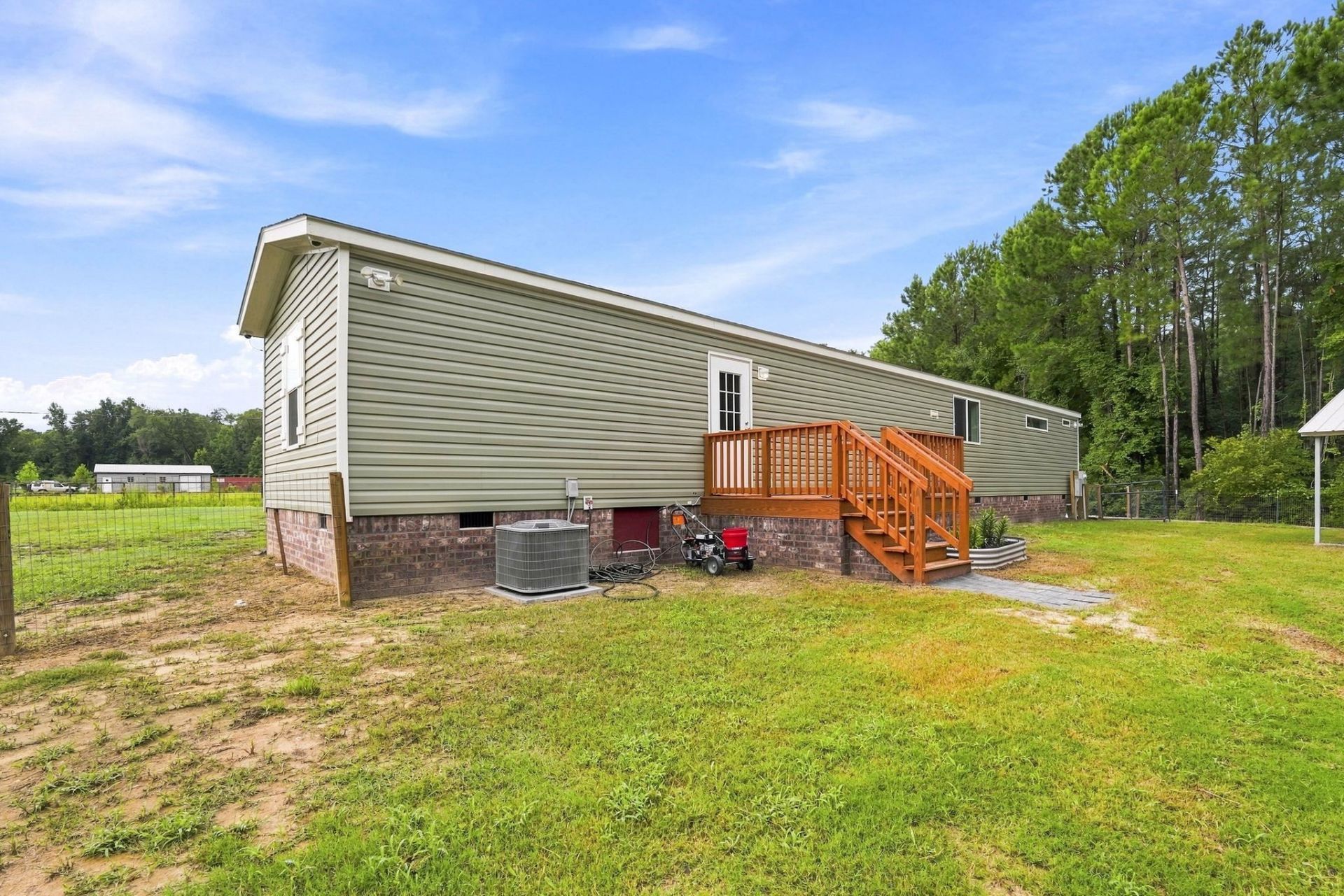 5217 Hwy 712 Photo 32