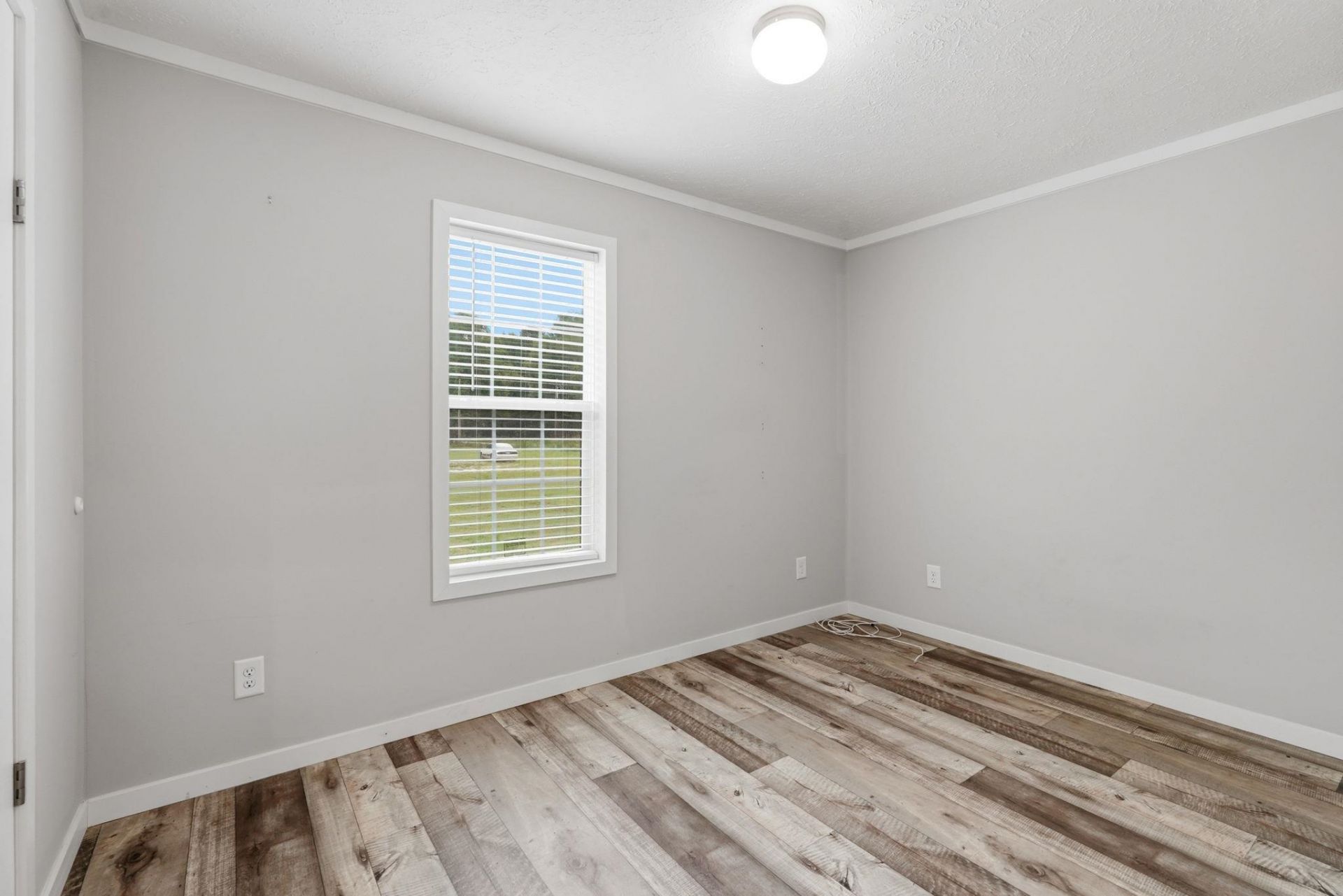 5217 Hwy 712 Photo 9