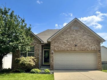 3008 Roundway Down Lane, Lexington, KY 40509