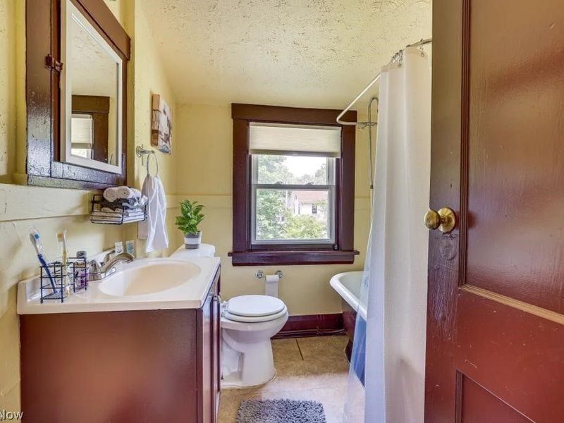 440 Ferndale Avenue, Youngstown, OH 44511 Photo 9