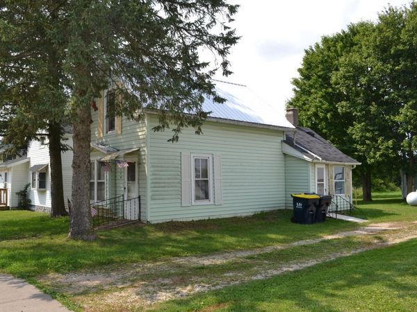 108 W Main Street, Camp Douglas, WI 54618