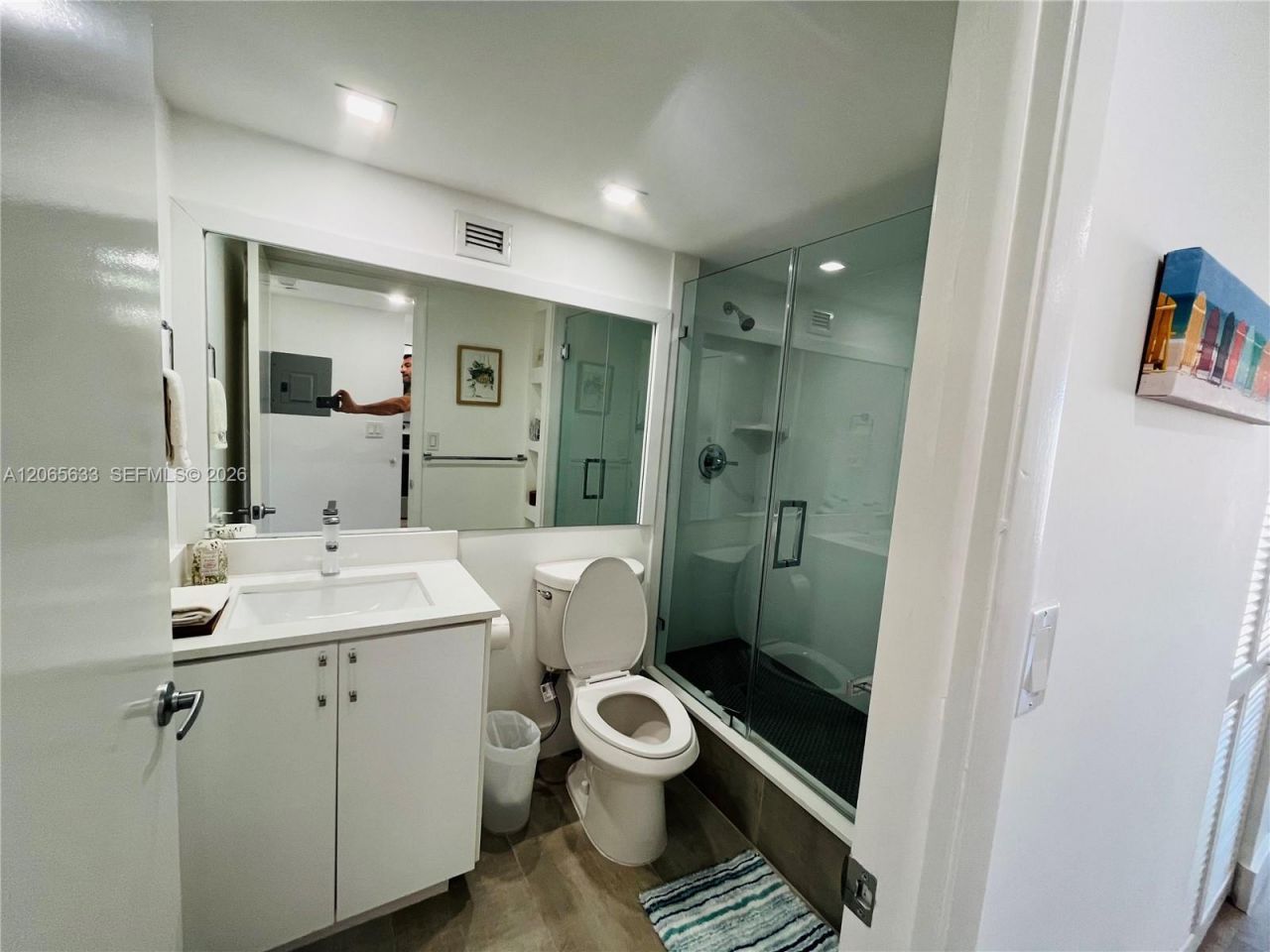 1450 Brickell Bay Dr , Unit 1414, Miami, FL 33131 Photo