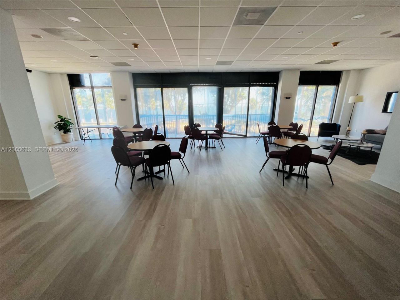 1450 Brickell Bay Dr , Unit 1414, Miami, FL 33131 Photo