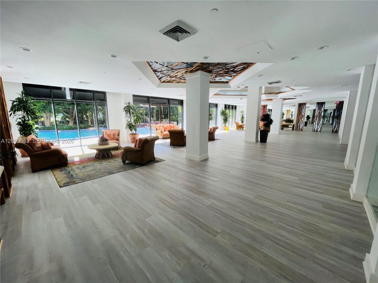 1450 Brickell Bay Dr , Unit 1414, Miami, FL 33131 Photo