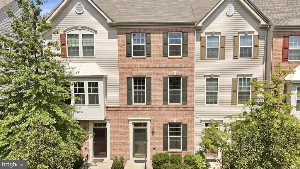 7109 PENNY LANE , ELKRIDGE, MD 21075