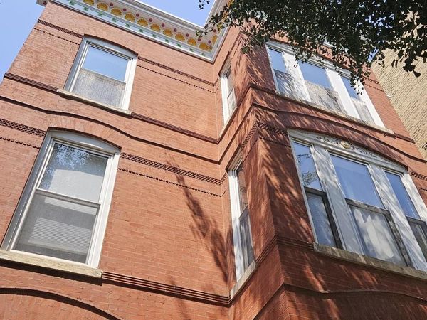 304 W Evergreen Avenue , Unit 3F, Chicago, IL 60610