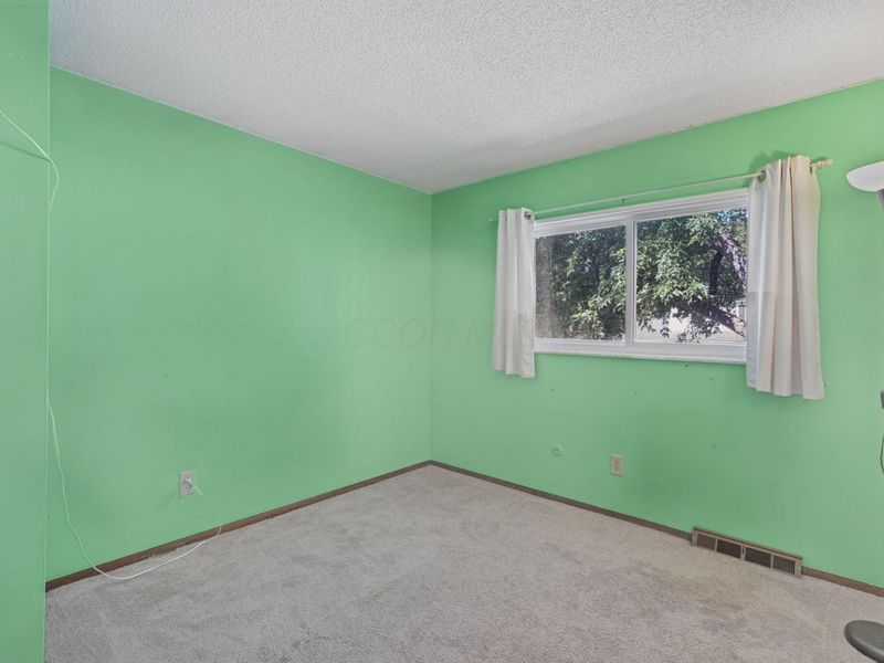 1740 Ringfield Drive, Galloway, OH 43119 Photo 14