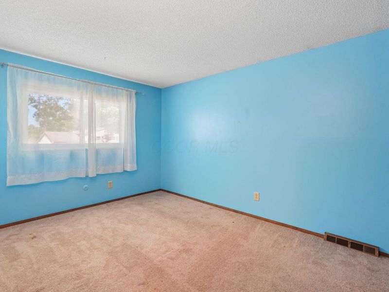 1740 Ringfield Drive, Galloway, OH 43119 Photo 16