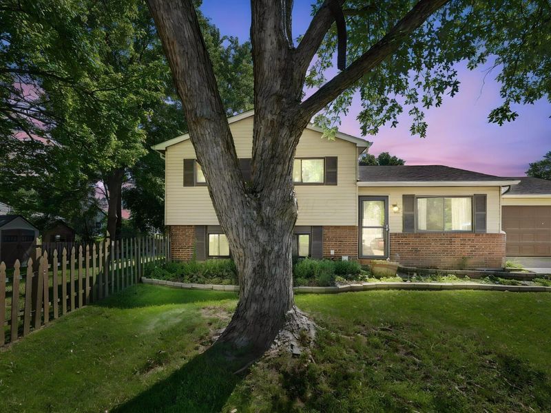 1740 Ringfield Drive, Galloway, OH 43119 Photo 2