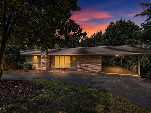 4148 Skyland Drive, Kingsport, TN 37664